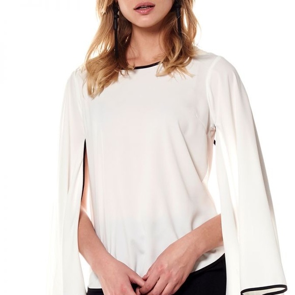 Gracia Long Sleeve Cropped Top